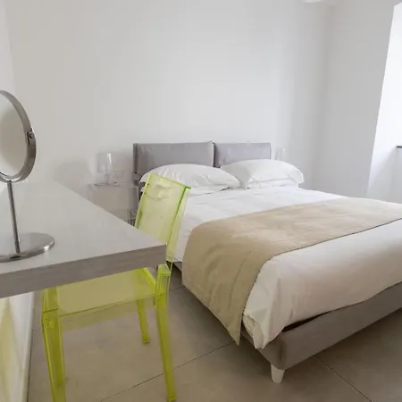 White 1903 - Rooftop Pool & Luxury Forio di Ischia