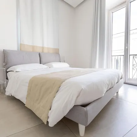 White 1903 - Rooftop Pool & Luxury Bed and Breakfast Forio di Ischia