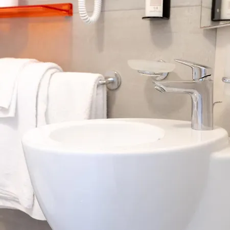 White 1903 - Rooftop Pool & Luxury 2* Forio di Ischia