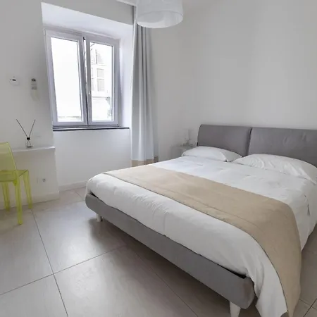 White 1903 - Rooftop Pool & Luxury Bed and Breakfast Forio di Ischia